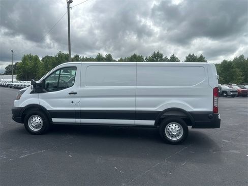 New 2025 Ford Transit 350 148 Low Roof AWD w/ Load Area Protection Package image 8