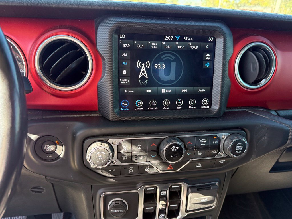 Used 2021 Jeep Gladiator Rubicon AWD/4WD image 20