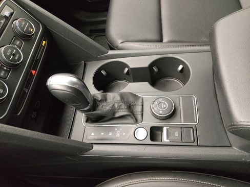 Used 2019 Volkswagen Atlas SE image 26