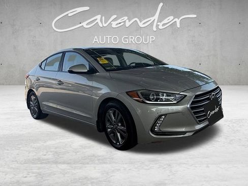 Used 2017 Hyundai Elantra Value Edition FWD image 2