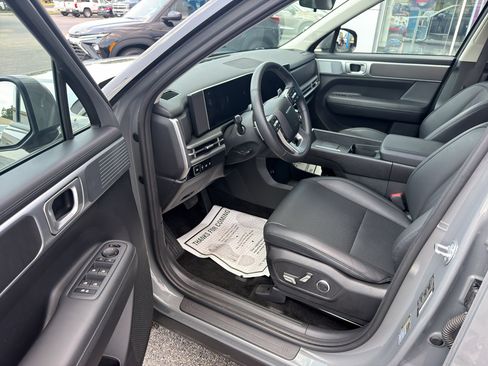 Used 2026 Hyundai Santa Fe SEL AWD/4WD image 10