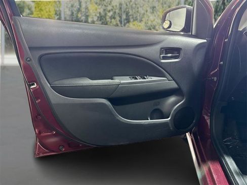Used 2023 Mitsubishi Mirage G4 SE FWD image 17