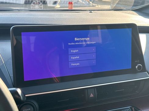 Used 2025 Toyota Prius Plug-In Hybrid image 21