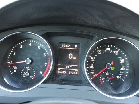 Used 2017 Volkswagen Jetta SE image 25