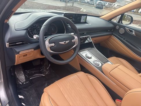 Used 2024 Genesis GV80 2.5T w/ Advanced Package image 14