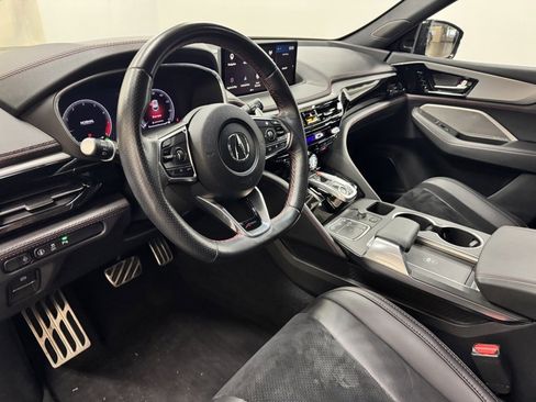 Used 2023 Acura MDX A-Spec image 17