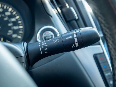 Used 2022 INFINITI Q50 Luxe w/ Cargo Package image 14