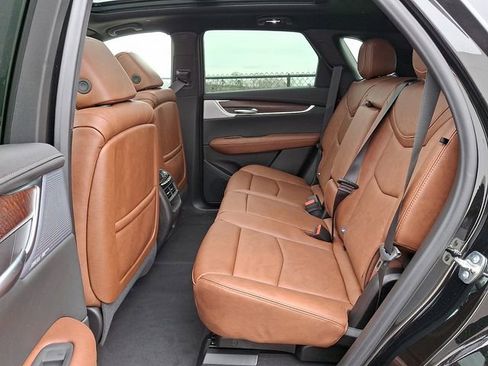 New 2026 Cadillac XT5 Premium Luxury image 7