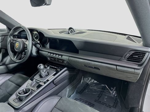 Used 2023 Porsche 911 Carrera GTS image 29