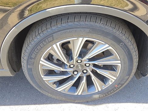 New 2026 Lincoln Aviator 2WD image 7