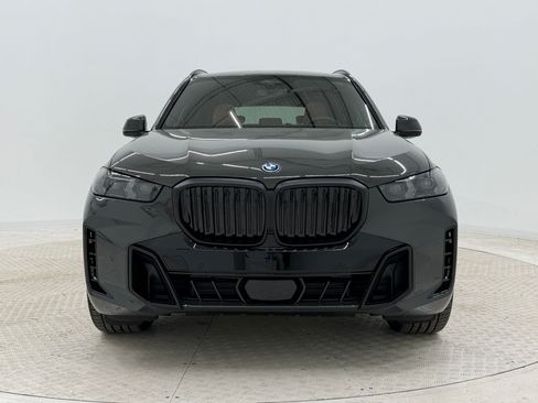 New 2026 BMW X5 xDrive50e w/ M Sport Package AWD/4WD image 5