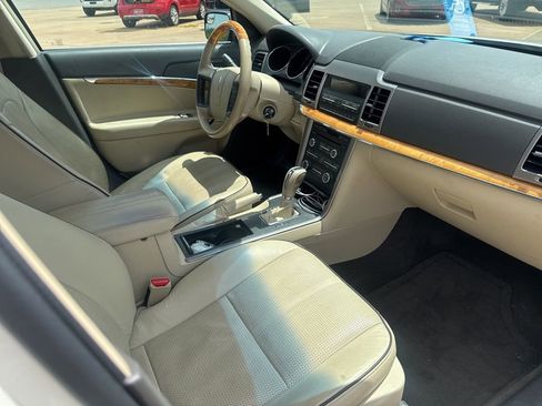 Used 2012 Lincoln MKZ FWD image 10