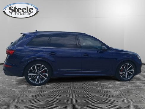 Used 2023 Audi SQ7 Prestige w/ Sport Package image 6