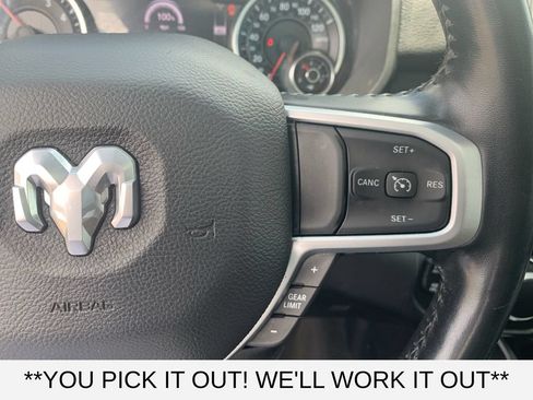 Used 2022 RAM 1500 Big Horn AWD/4WD image 17