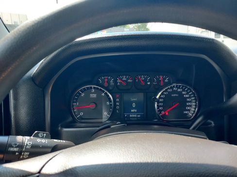Used 2018 Chevrolet Silverado 1500 W/T AWD/4WD image 13