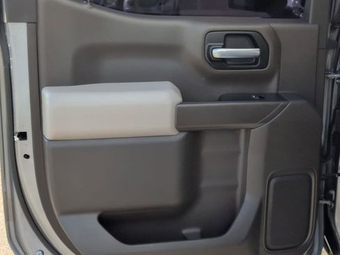 Used 2021 Chevrolet Silverado 1500 LT w/ Bed Protection Package AWD/4WD image 23