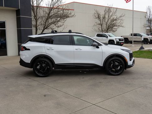 New 2026 Kia Sportage X-Line AWD/4WD image 8