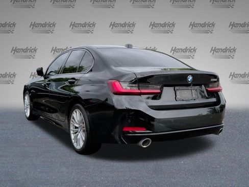 Used 2023 BMW 330i Sedan w/ Premium Package RWD image 9