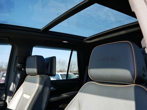 Used 2023 GMC Yukon AT4 w/ Max Trailering Package image 19