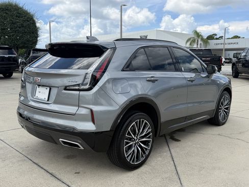 Certified 2024 Cadillac XT4 Sport AWD/4WD image 3