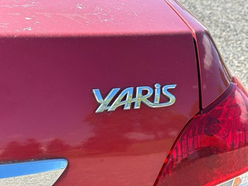 Used 2007 Toyota Yaris Sedan w/ Convenience Pkg FWD image 4