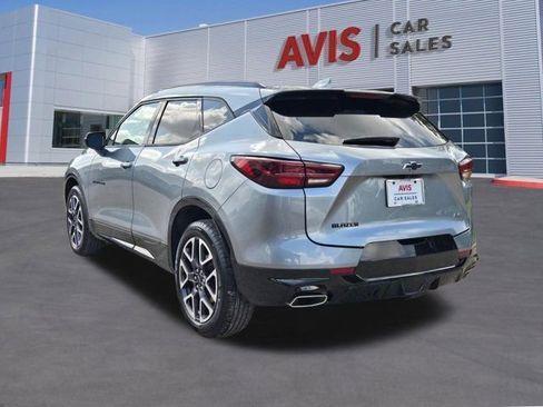Used 2025 Chevrolet Blazer RS FWD image 10