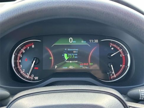 Used 2025 Toyota RAV4 XLE image 26