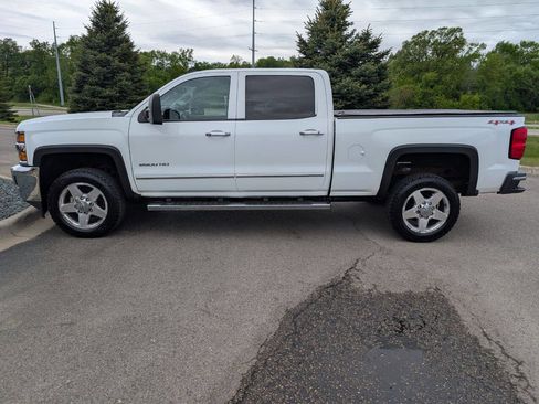 Used 2015 Chevrolet Silverado 2500 LTZ w/ LTZ Plus Package AWD/4WD image 6