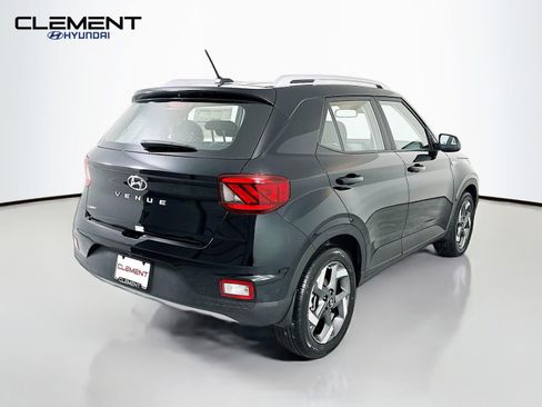 New 2026 Hyundai Venue SEL image 6