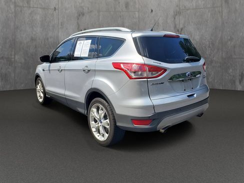 Used 2014 Ford Escape Titanium FWD image 4