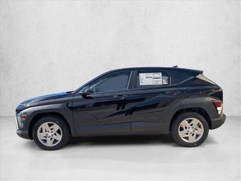 New 2026 Hyundai Kona SE image 5