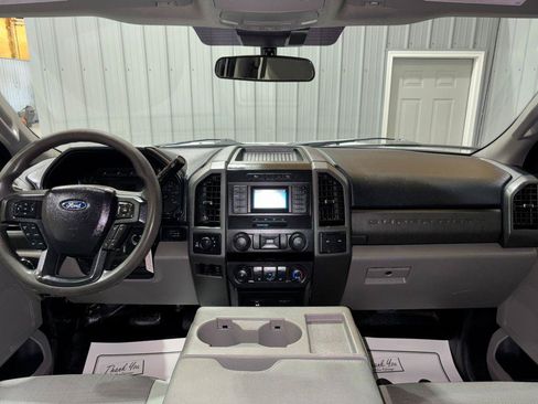Used 2020 Ford F250 XL w/ Power Equipment Group AWD/4WD image 17