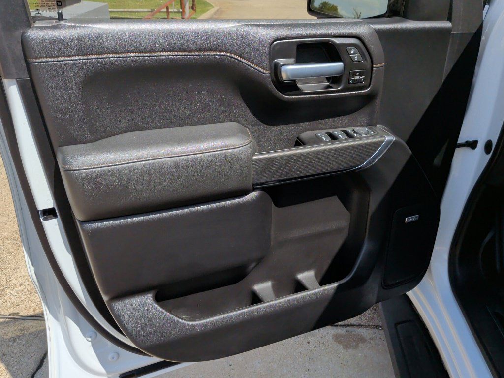 Used 2021 GMC Sierra 1500 AT4 w/ AT4 Premium Package AWD/4WD image 10
