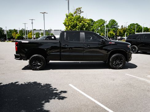 Used 2021 Chevrolet Silverado 1500 LT Trail Boss w/ Bed Protection Package image 11