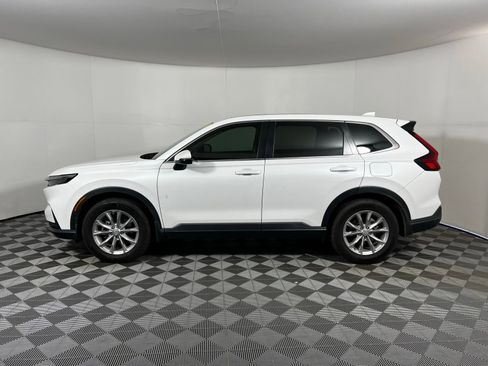 Used 2023 Honda CR-V EX image 9