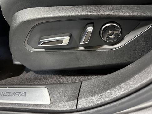 Certified 2025 Acura RDX SH-AWD image 28