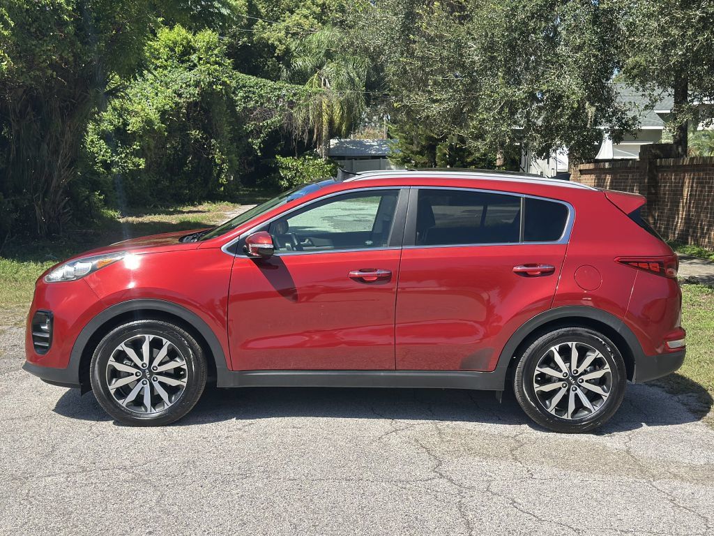 Used 2017 Kia Sportage EX w/ EX Premium Package FWD image 2