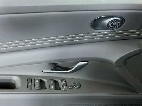 New 2026 Hyundai Elantra Sport image 18