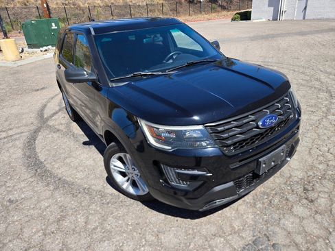 Used 2017 Ford Explorer 4WD Police Interceptor w/ Interior Upgrade Package image 7