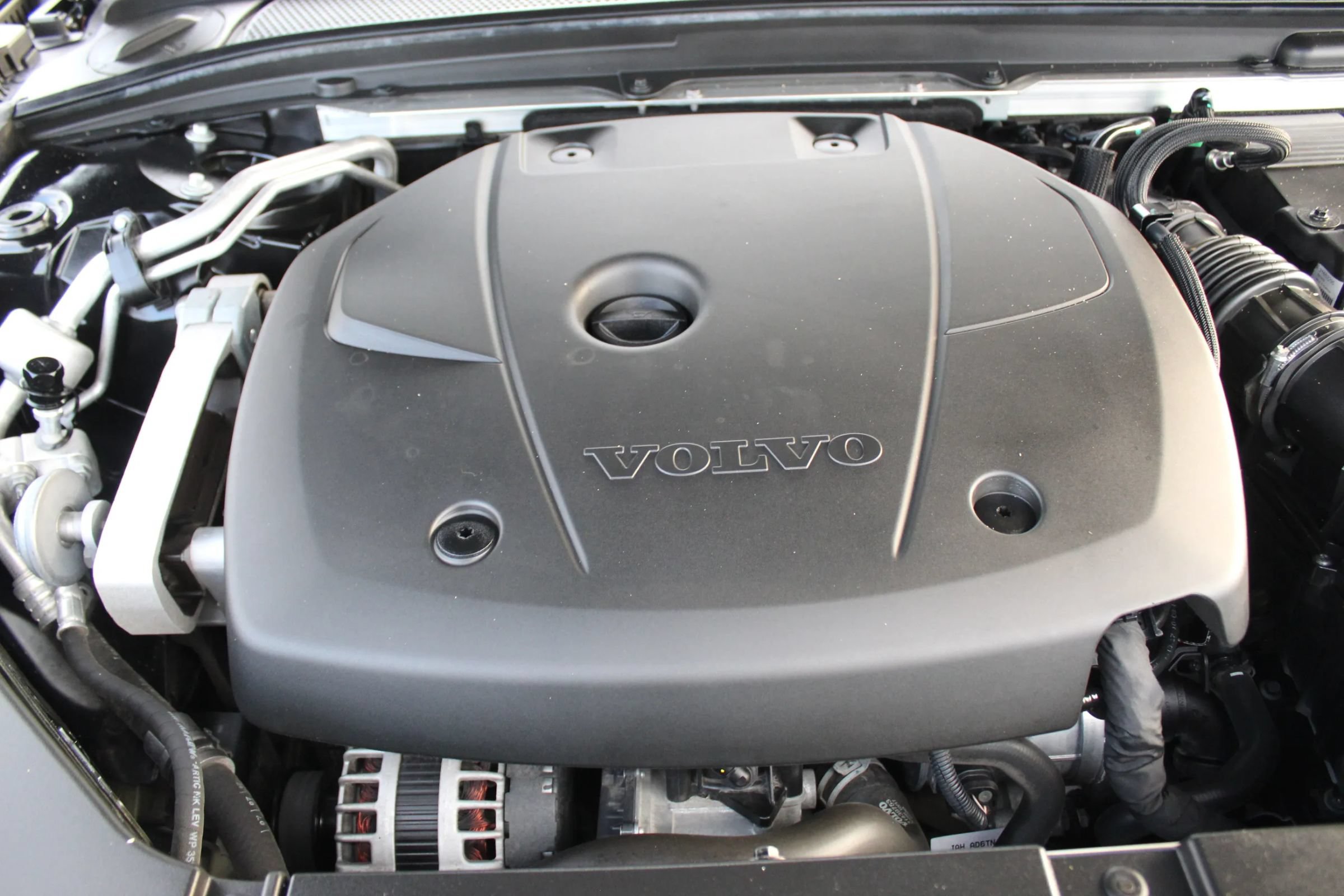 Used 2018 Volvo S90 T6 Momentum w/ Convenience Package AWD/4WD image 29