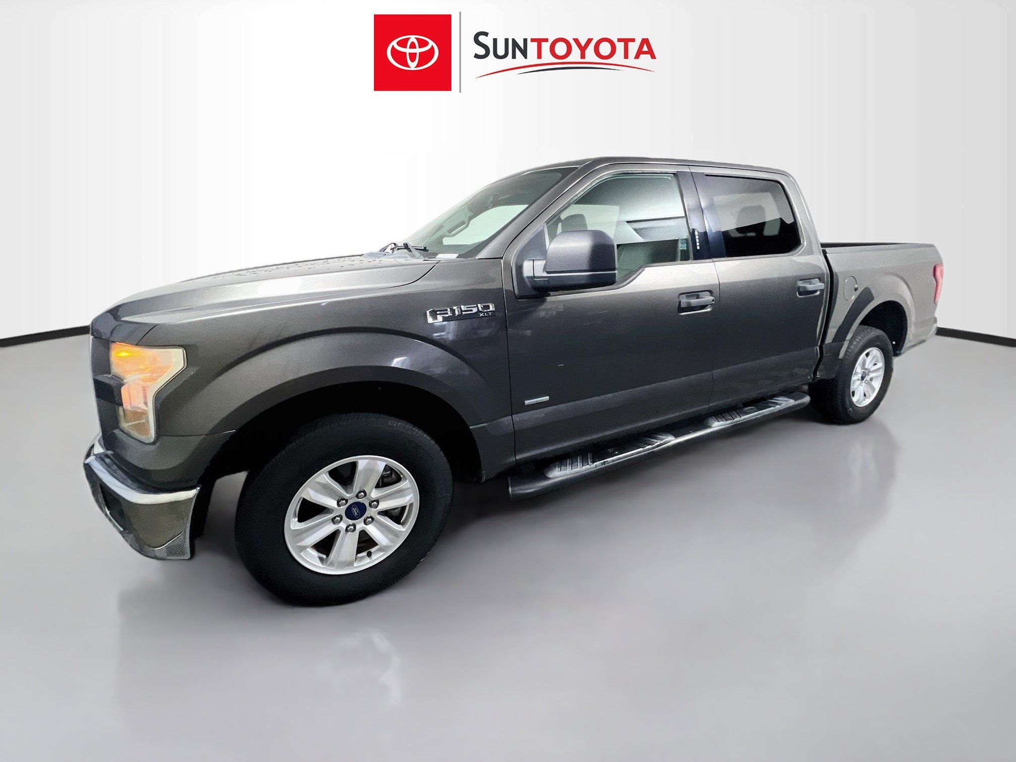 Used 2017 Ford F150 XLT RWD image 9
