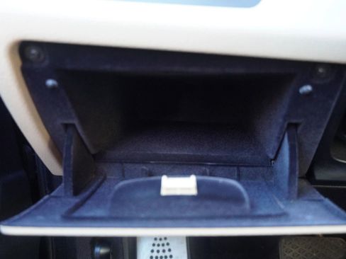 Used 2016 BMW 550i xDrive Sedan image 26