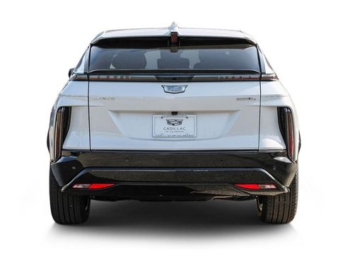Used 2025 Cadillac Lyriq Sport image 5