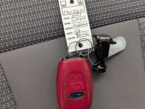 Used 2021 Subaru Outback Premium w/ Popular Package #1 image 44