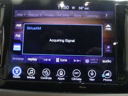 Used 2017 Chrysler Pacifica Touring-L Plus image 39