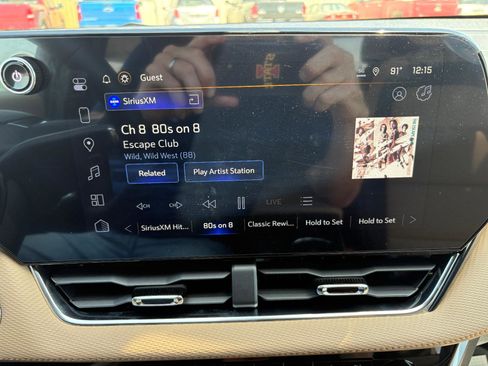 New 2026 Chevrolet Equinox ACTIV w/ Convenience Package III image 23