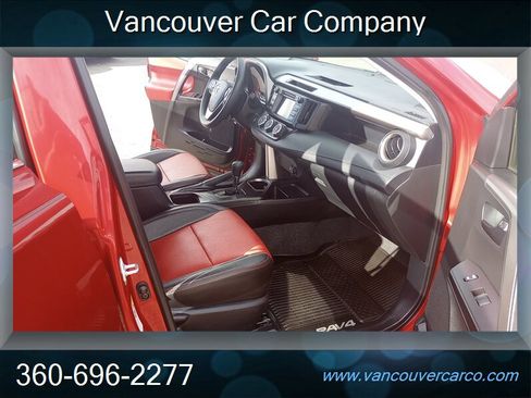 Used 2017 Toyota RAV4 LE image 17