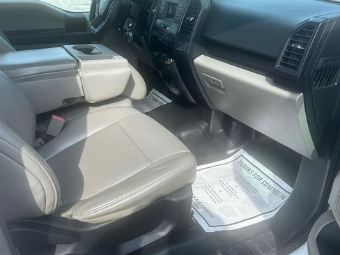 Used 2017 Ford F150 XL w/ Equipment Group 101A Mid image 9