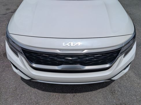 Used 2023 Kia Seltos S FWD image 12