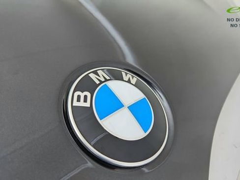Used 2025 BMW X4 xDrive30i AWD/4WD image 16